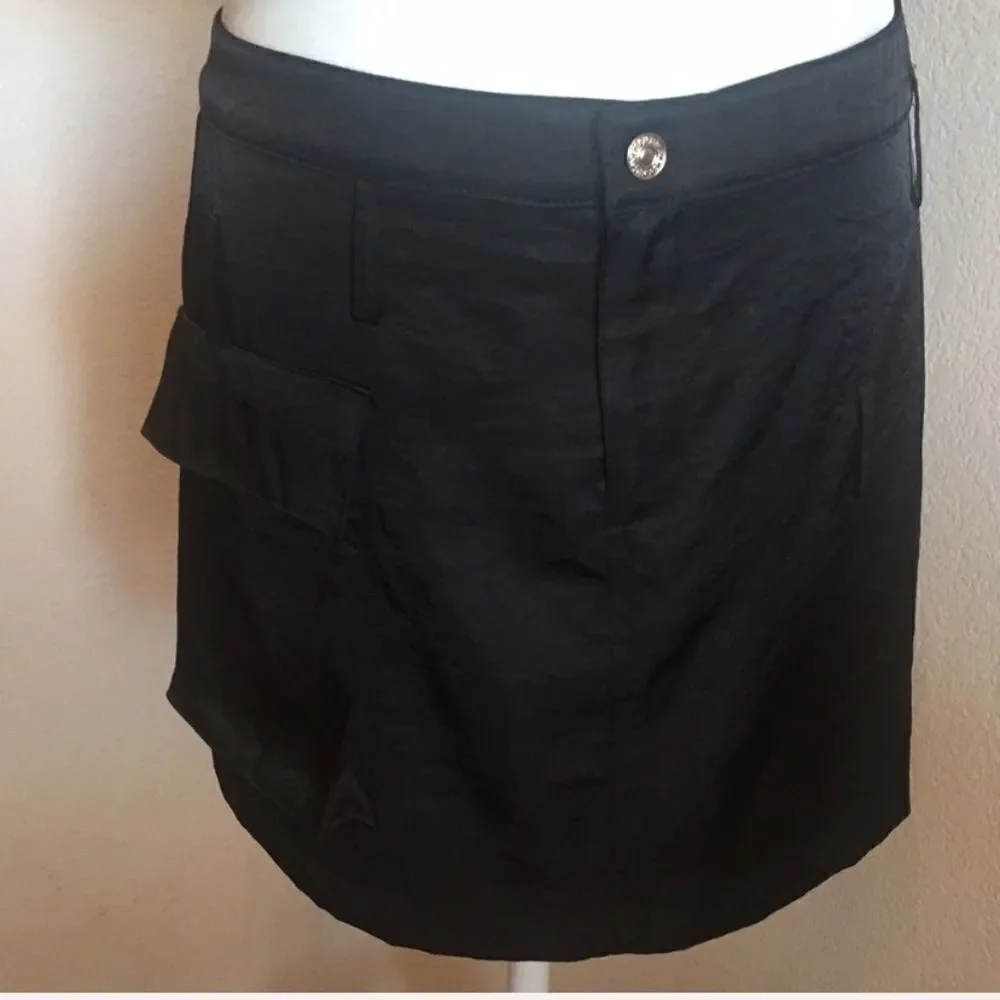 VTG Y2K Black Mini Skirt 90s Satin Cargo Pocket Belt Loop Detail ABS Size 6 Goth
